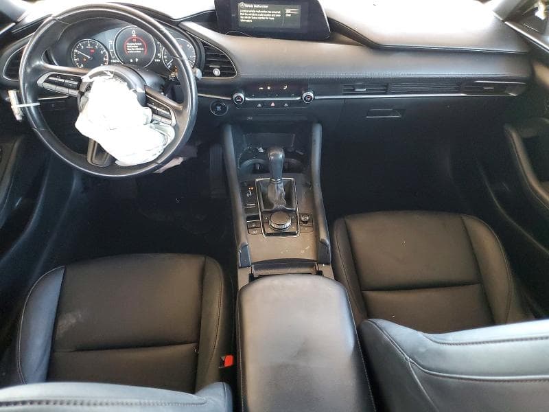 2021 MAZDA 3 SELECT 8