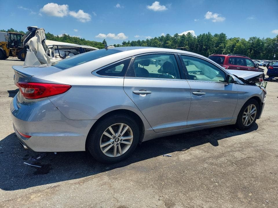 2017 HYUNDAI SONATA SE 3