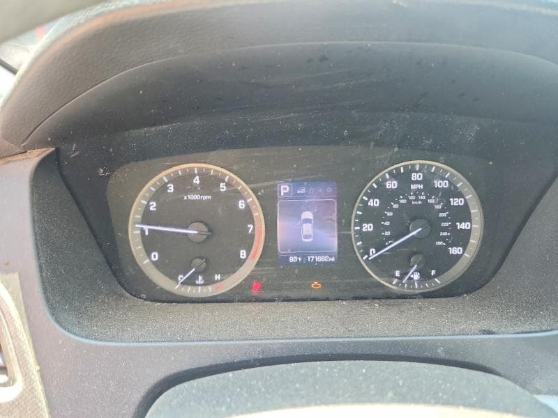 2017 HYUNDAI SONATA SE 9