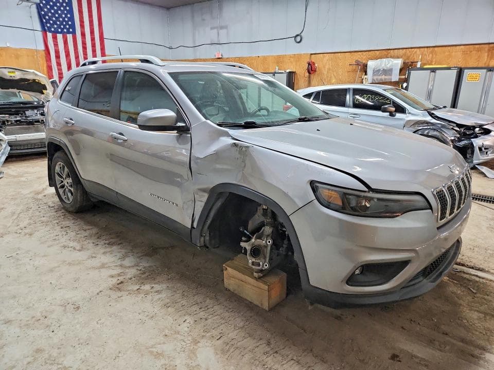 2019 JEEP CHEROKEE LATITUDE PLUS 4