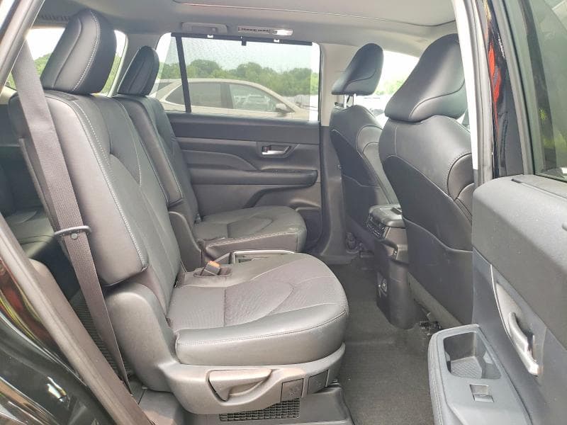 2024 TOYOTA GRAND HIGHLANDER HYBRID LIMITED 11