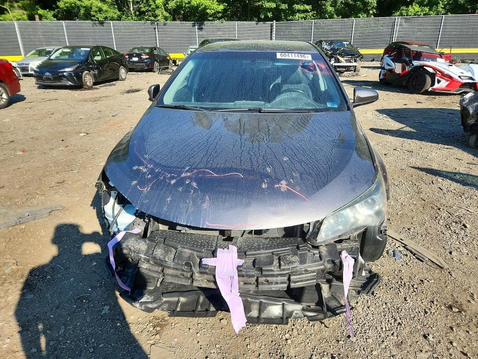 2017 TOYOTA CAMRY SE 5