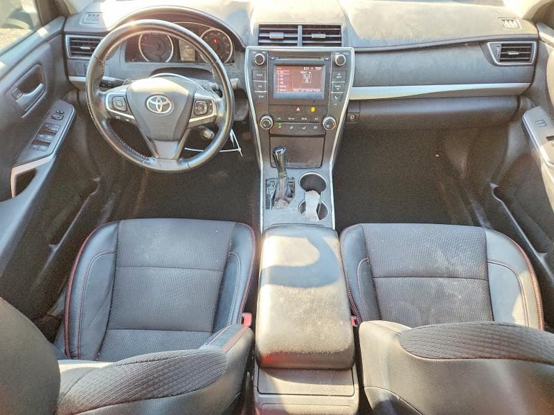 2017 TOYOTA CAMRY SE 8