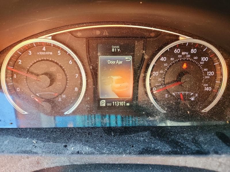 2017 TOYOTA CAMRY SE 9