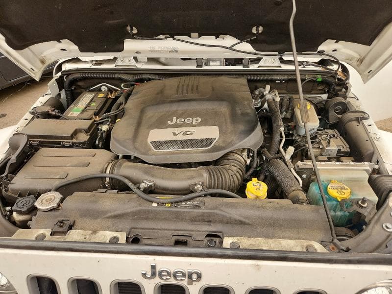 2018 JEEP WRANGLER UNLIMITED SAHARA 11