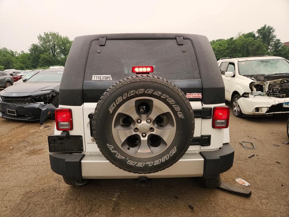 2018 JEEP WRANGLER UNLIMITED SAHARA 6