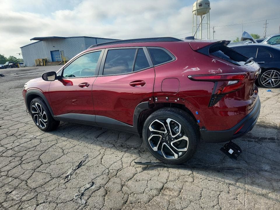 2024 CHEVROLET TRAX 2RS 2