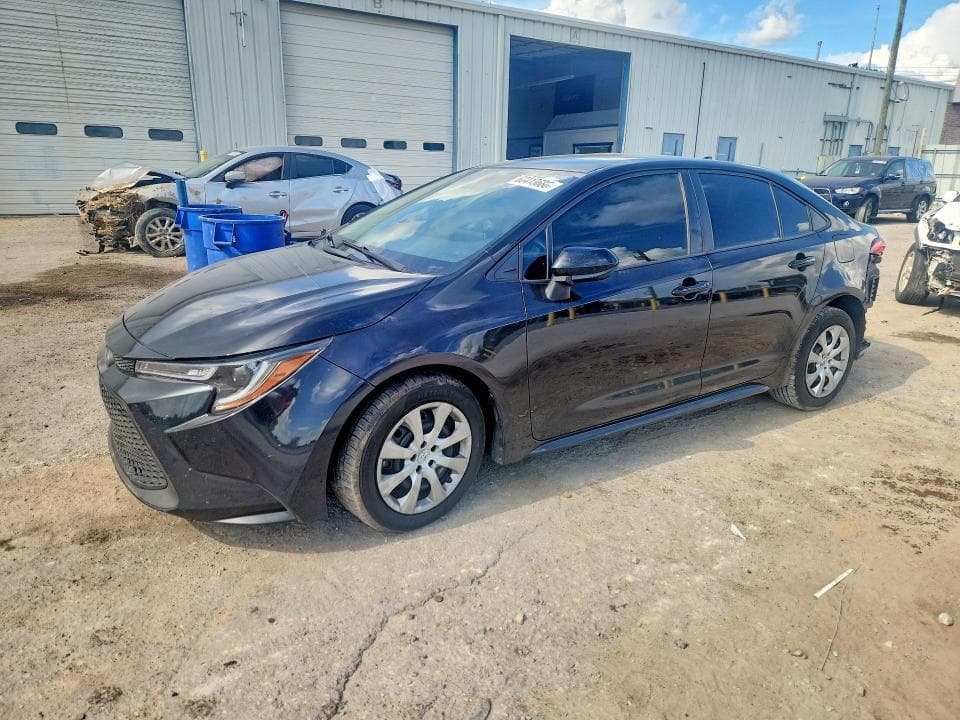 2021 TOYOTA COROLLA LE - 1