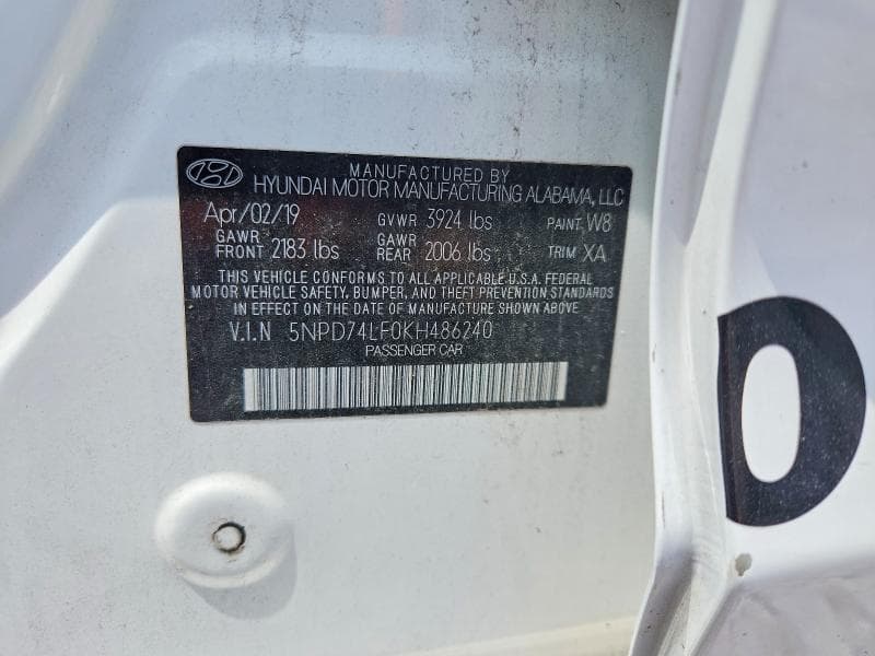 2019 HYUNDAI ELANTRA SE 12