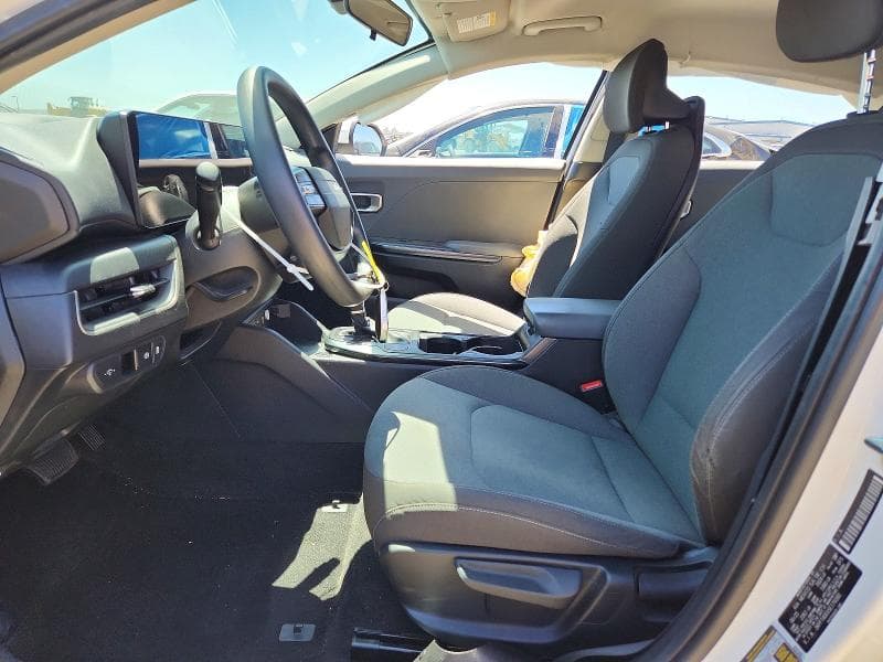 2025 KIA K4 LX 7