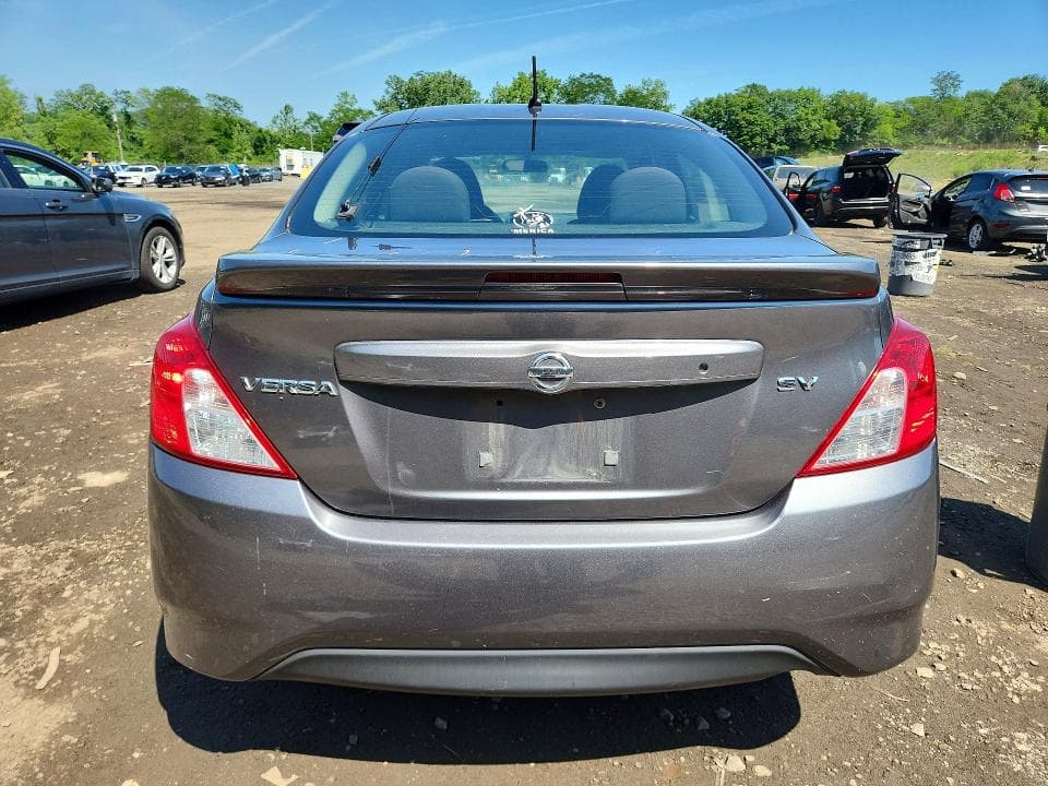 2017 NISSAN VERSA 1.6 SV 6