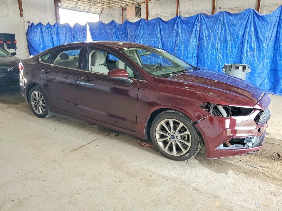 2017 FORD FUSION SE 4
