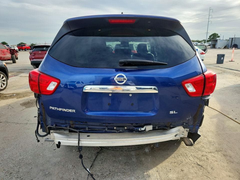 2018 NISSAN PATHFINDER SL 6