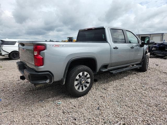 2025 CHEVROLET SILVERADO K2500 CUSTOM 3