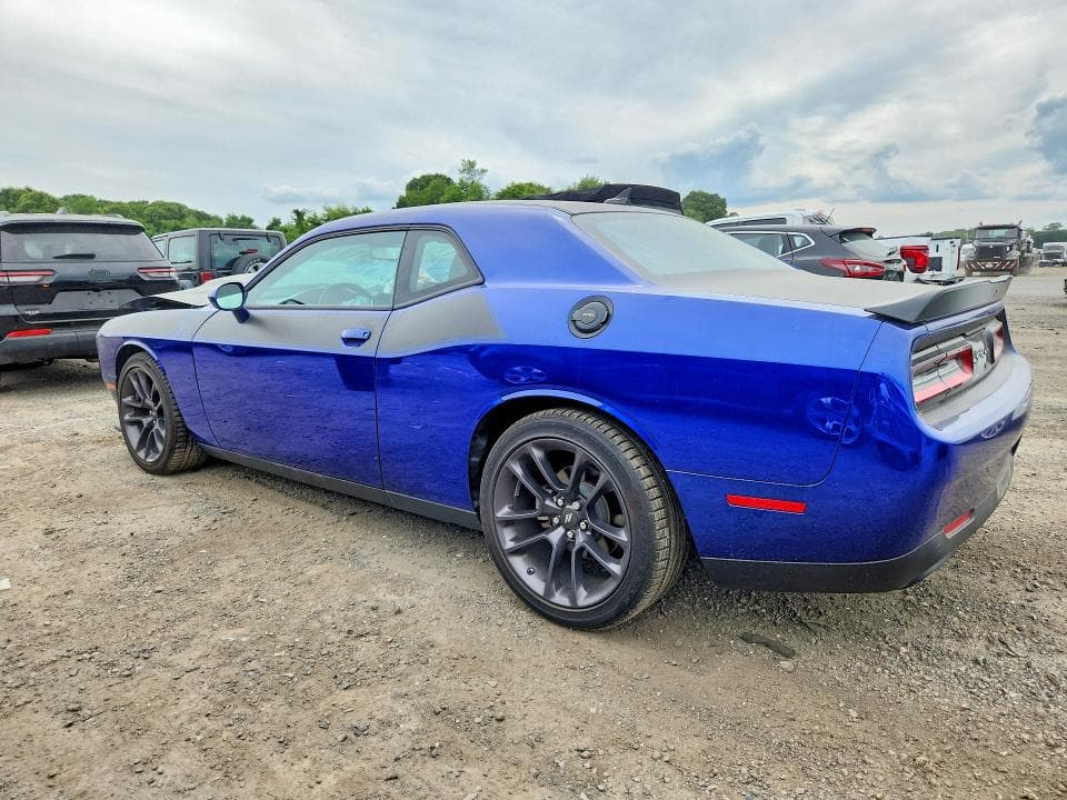2022 DODGE CHALLENGER R/T 2