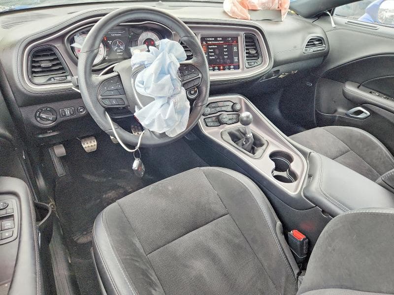 2022 DODGE CHALLENGER R/T 8