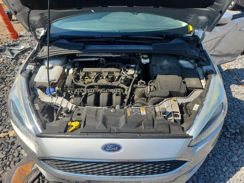 2018 FORD FOCUS SE 11