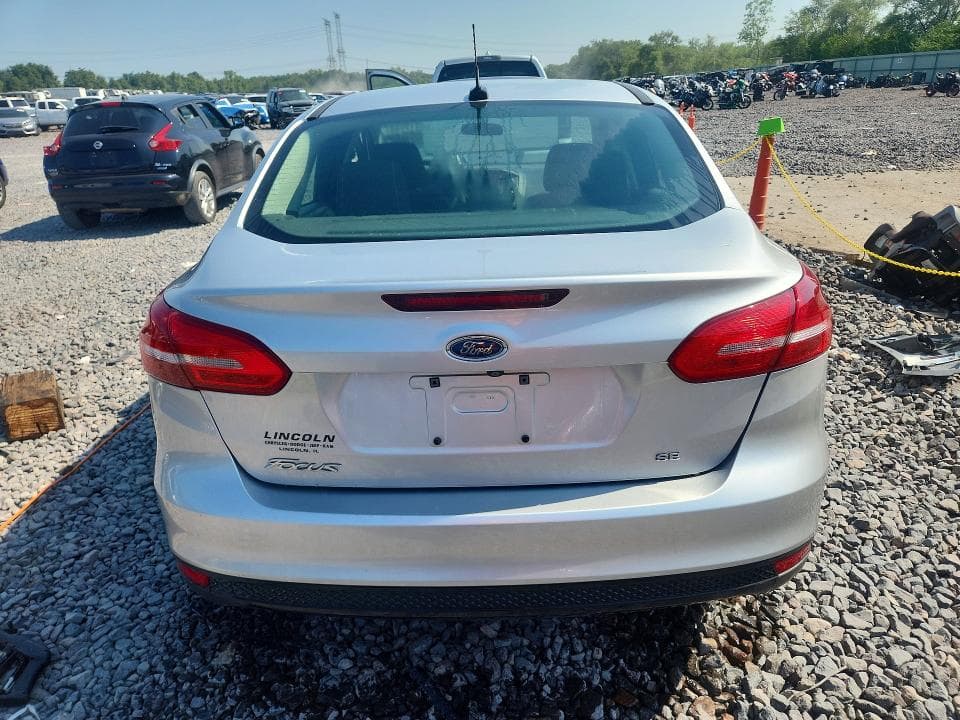 2018 FORD FOCUS SE 6