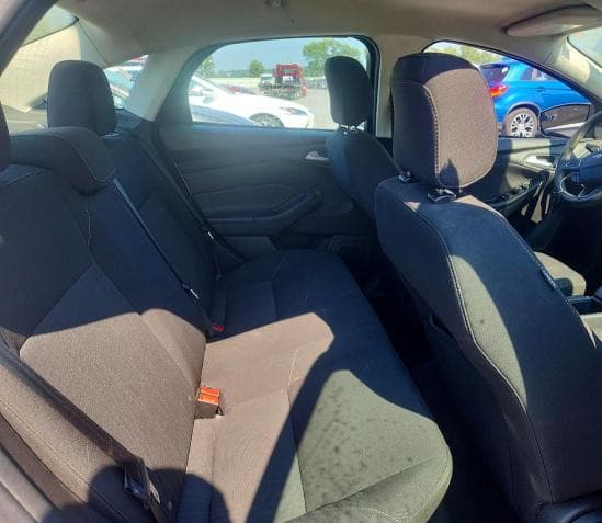 2018 FORD FOCUS SE 10