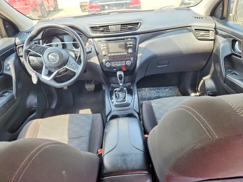 2018 NISSAN ROGUE SPORT SV 8