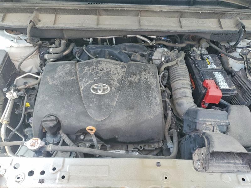 2020 TOYOTA HIGHLANDER XLE 12