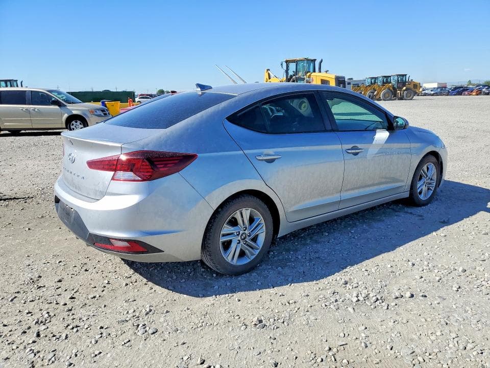 2020 HYUNDAI ELANTRA SEL SEL 3