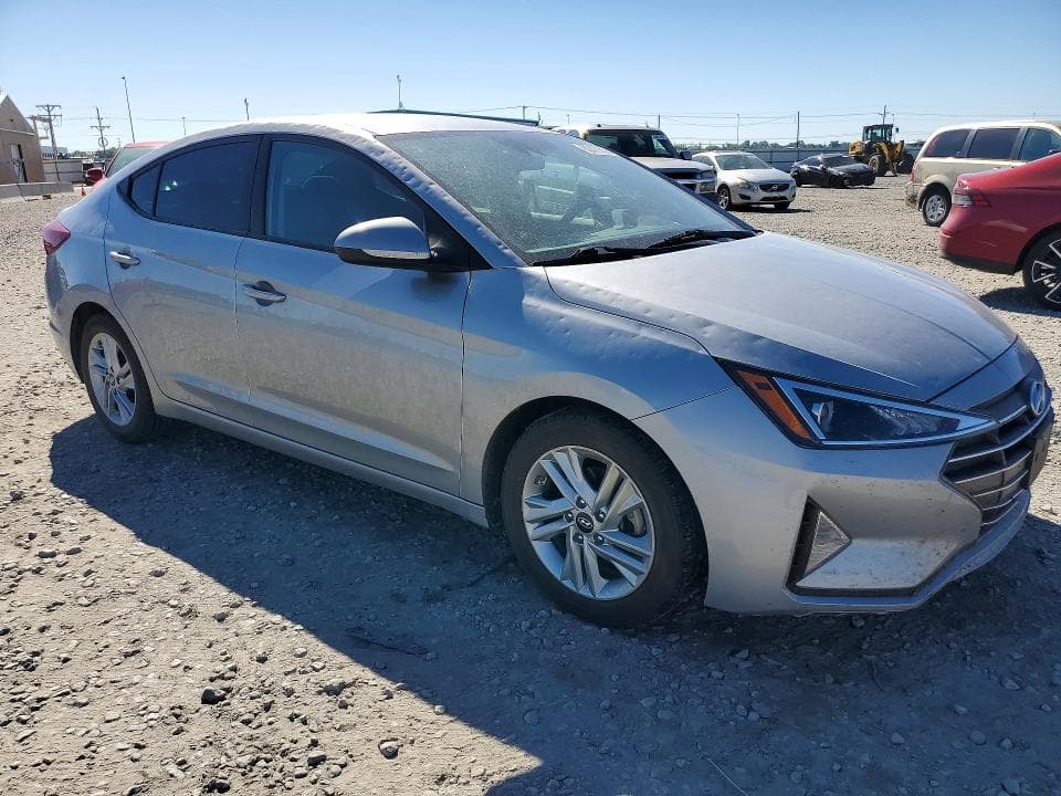 2020 HYUNDAI ELANTRA SEL SEL 4