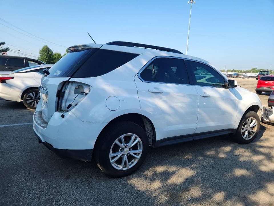 2017 CHEVROLET EQUINOX LT 3