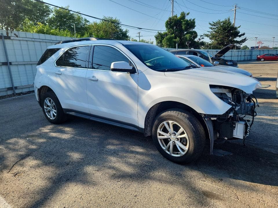 2017 CHEVROLET EQUINOX LT 4