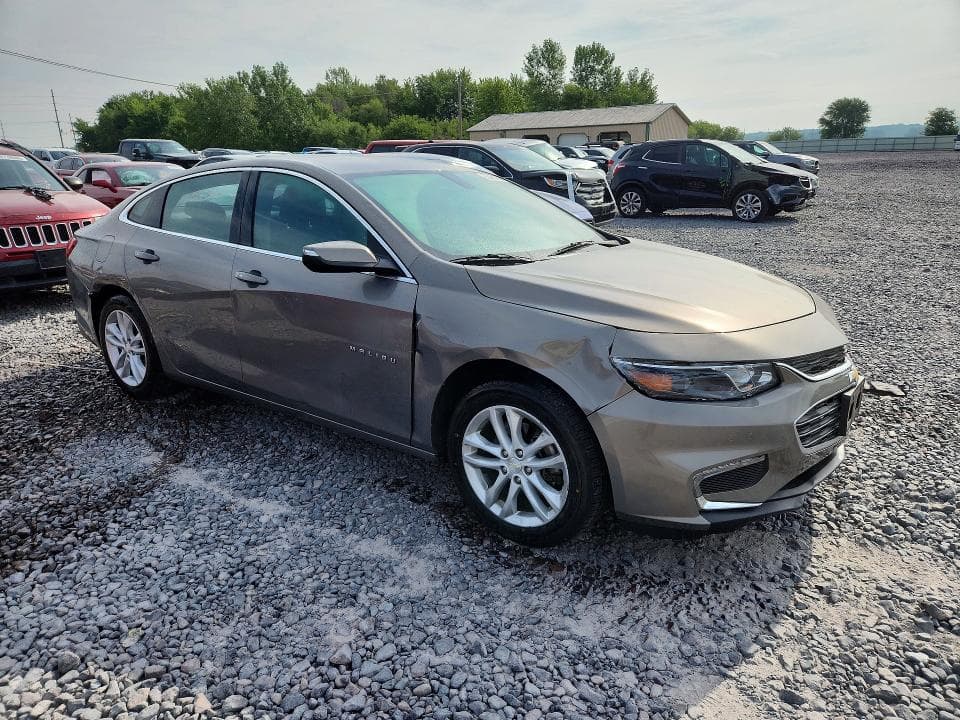 2017 CHEVROLET MALIBU LT LT 4
