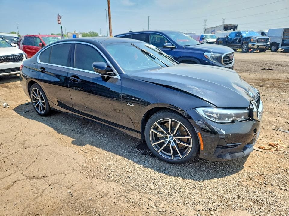 2022 BMW 330XE 4