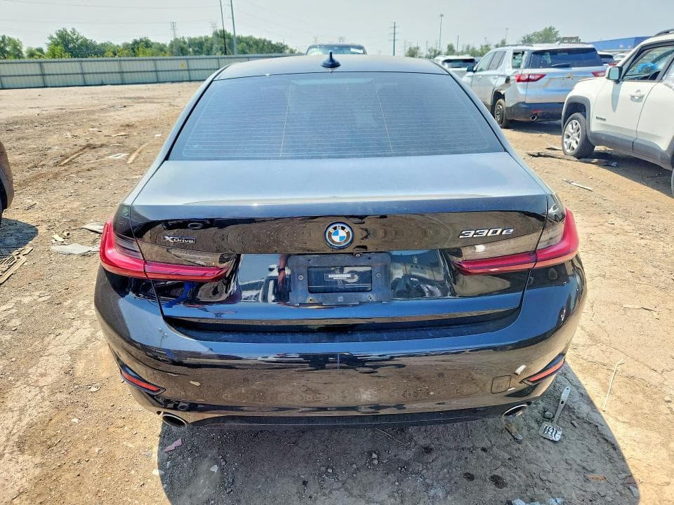 2022 BMW 330XE 6