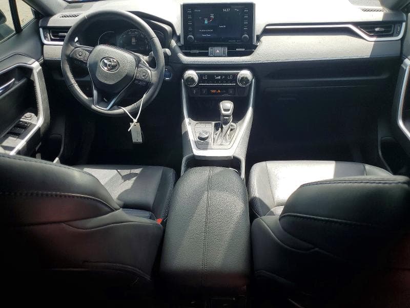 2021 TOYOTA RAV4 XSE XSE 8