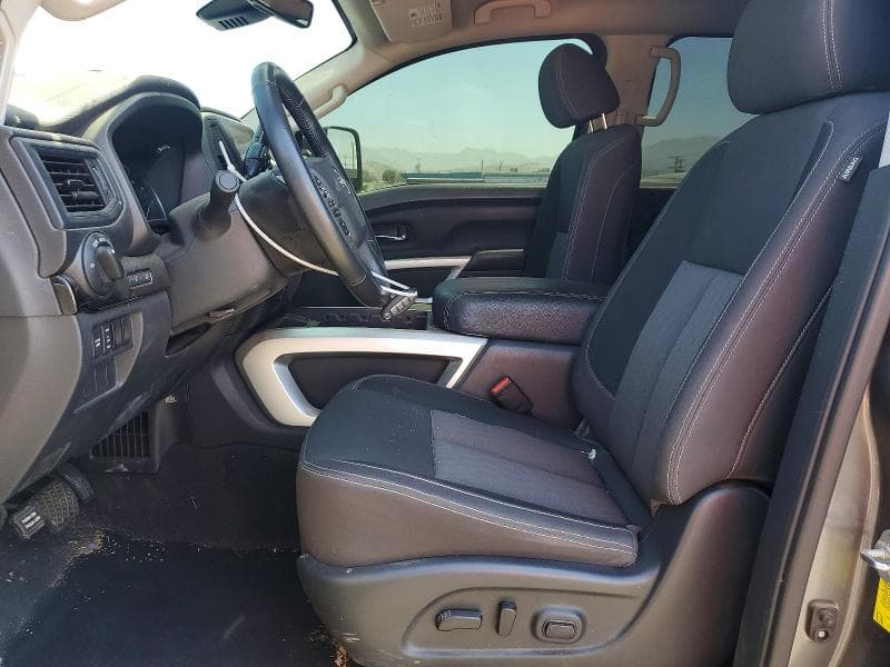 2023 NISSAN TITAN SV/SL/PLATINUM RESERVE SV/SL/PLATINUM RESERVE 7
