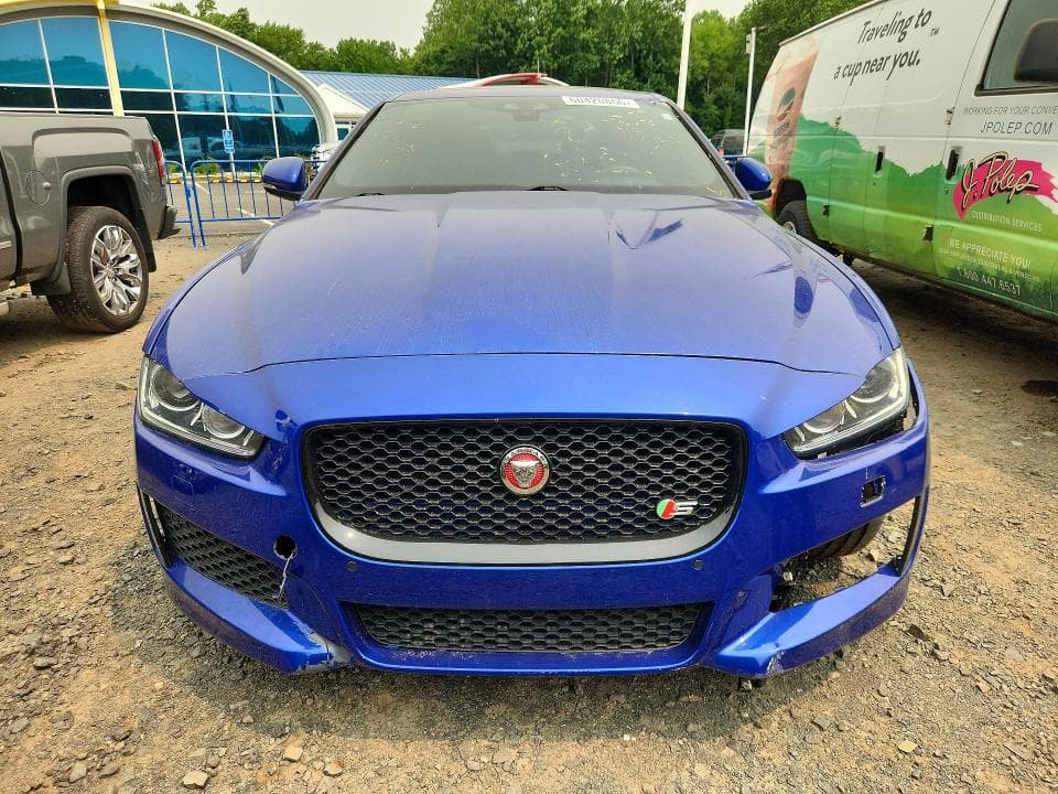 2019 JAGUAR XE S S 5