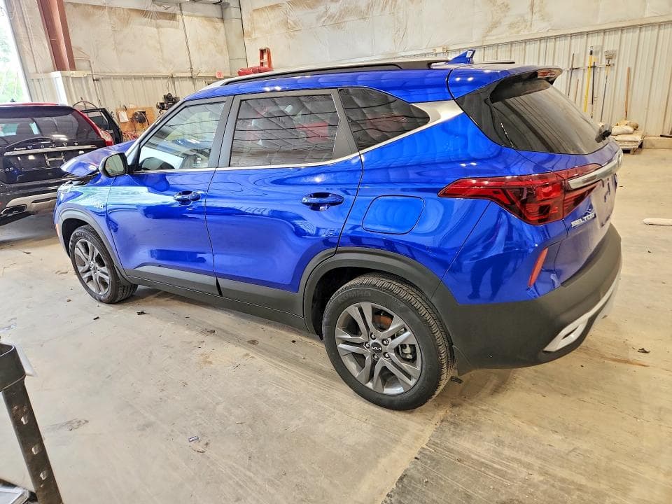 2023 KIA SELTOS S 2