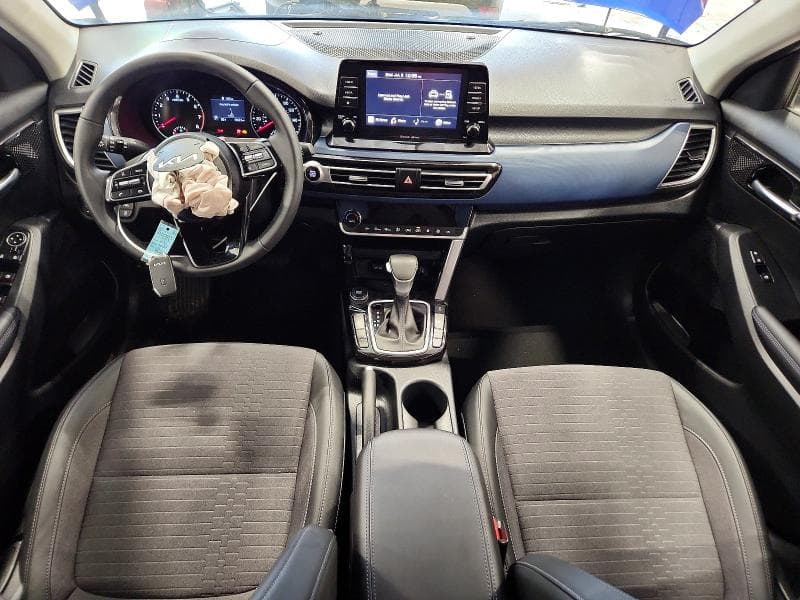 2023 KIA SELTOS S 8
