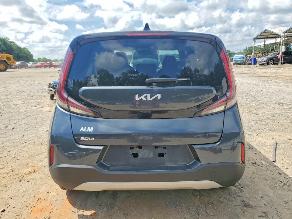 2025 KIA SOUL LX 6