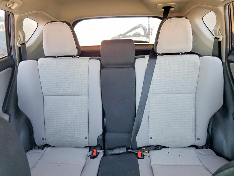 2017 TOYOTA RAV4 XLE 10