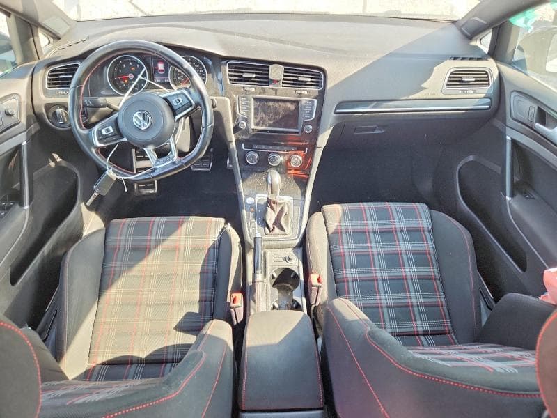 2017 VOLKSWAGEN GTI S/SE 8