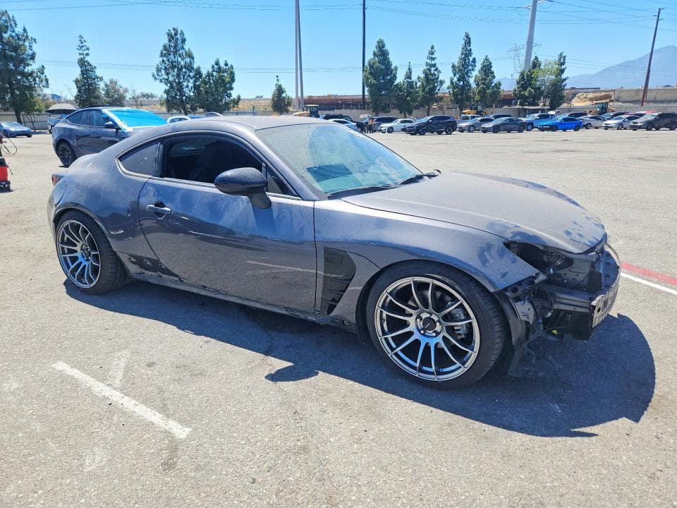2022 TOYOTA GR86 BASE 4