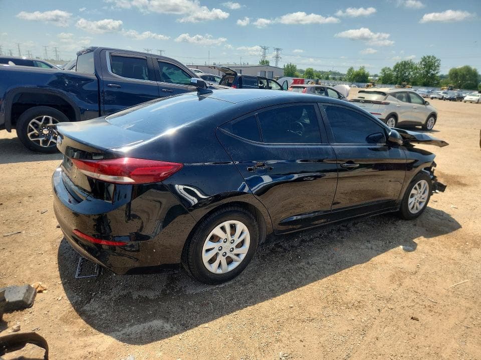2017 HYUNDAI ELANTRA SE 3