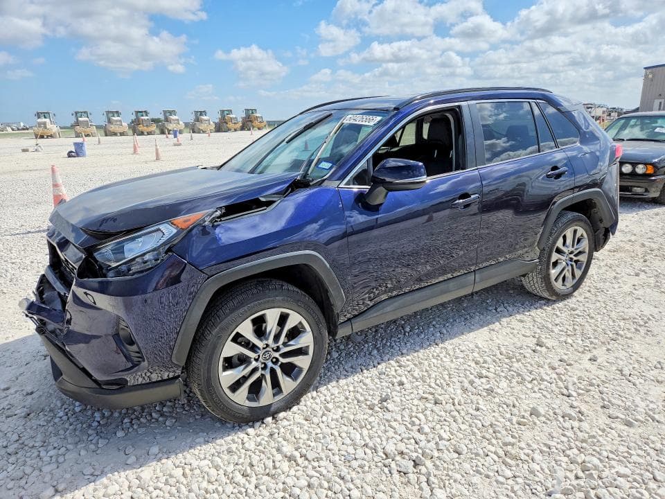 2019 TOYOTA RAV4 XLE PREMIUM - 1