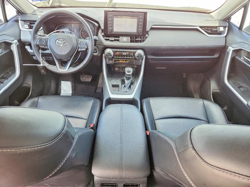 2019 TOYOTA RAV4 XLE PREMIUM 8
