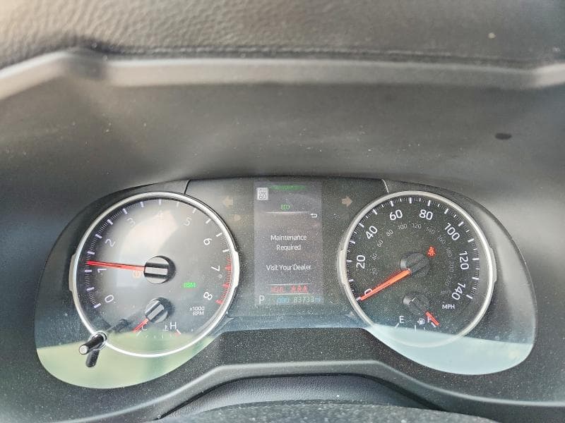 2019 TOYOTA RAV4 XLE PREMIUM 9