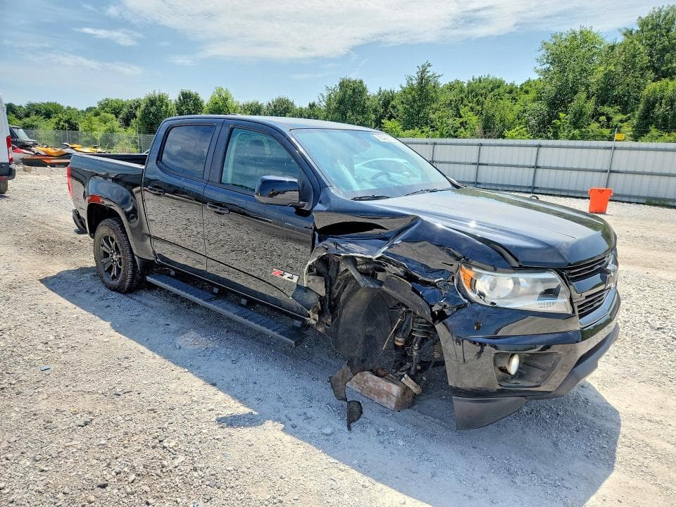 2019 CHEVROLET COLORADO Z71 4