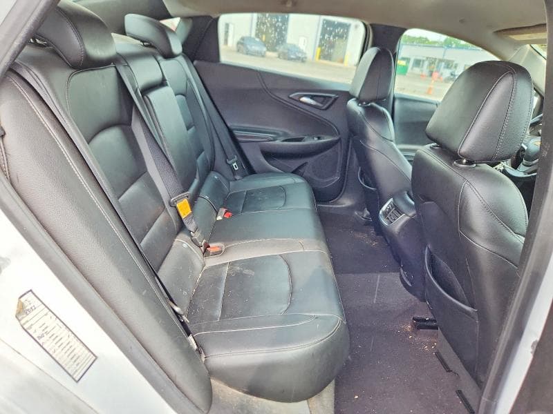 2017 CHEVROLET MALIBU LT 10