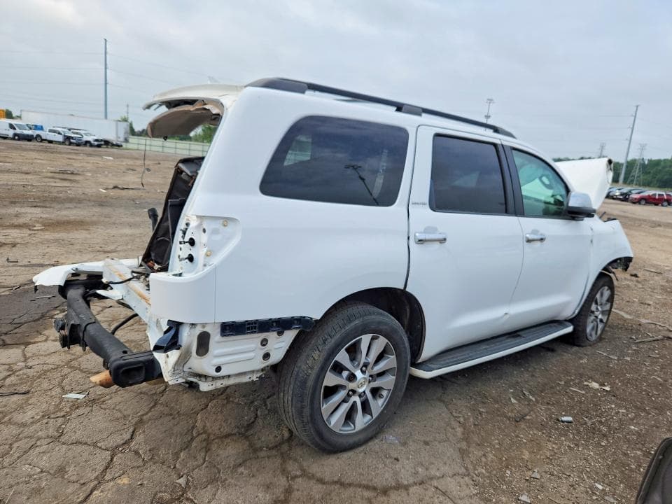 2017 TOYOTA SEQUOIA LIMITED 3