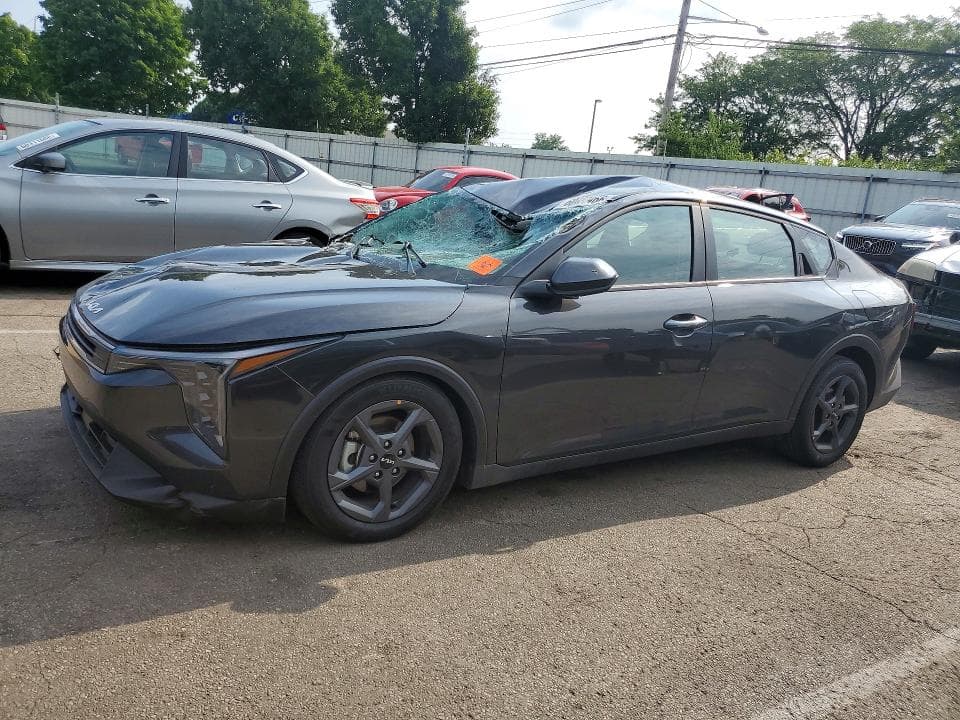 2025 KIA K4 LXS - 1