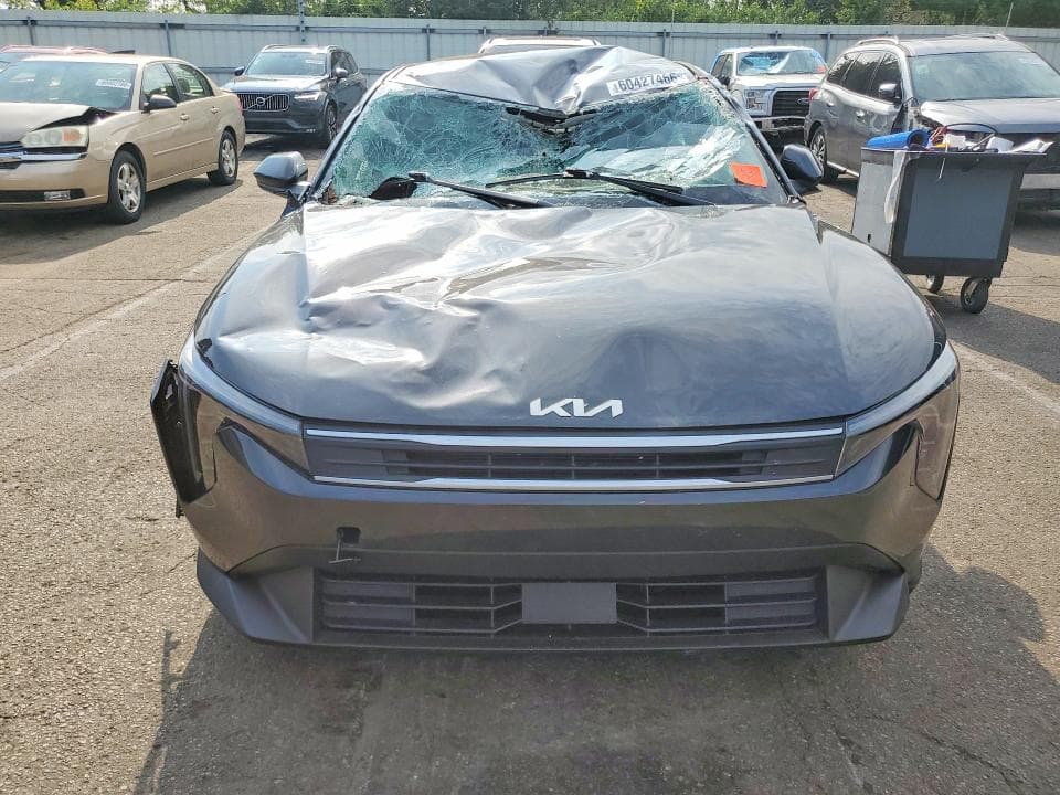 2025 KIA K4 LXS 5